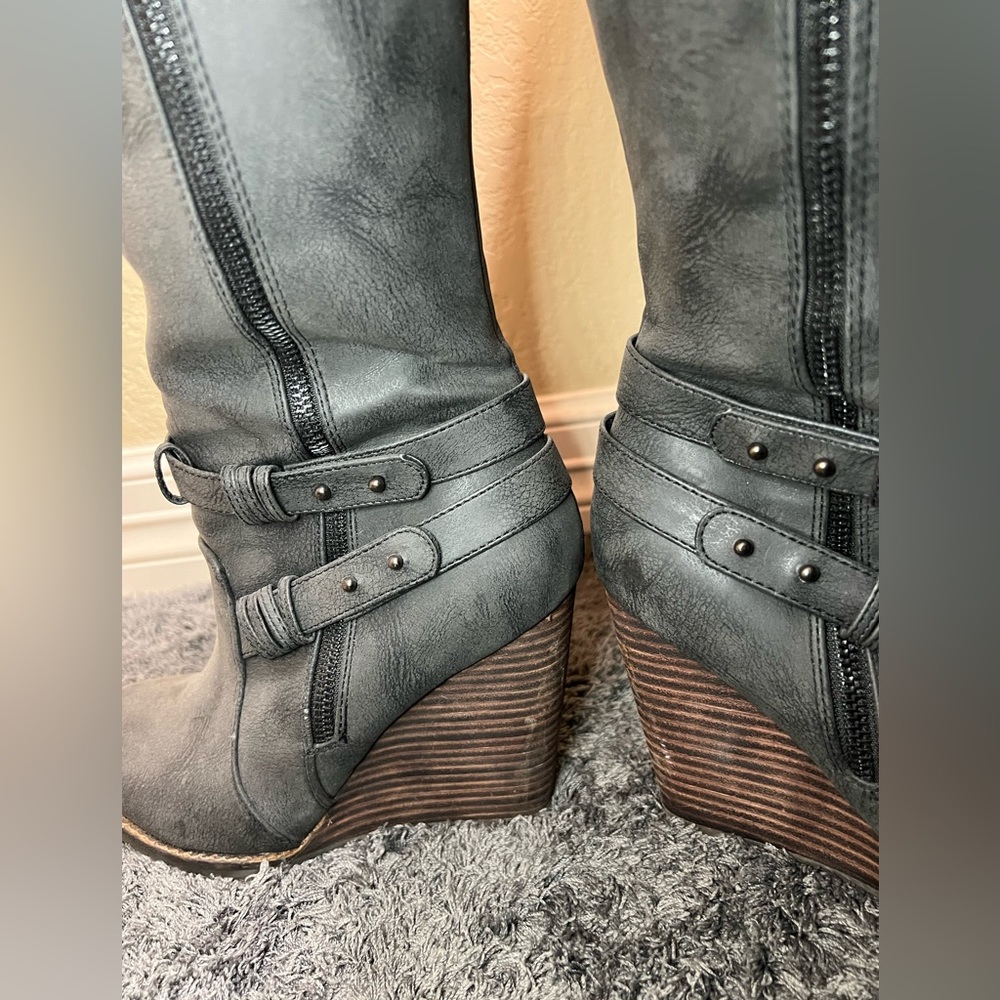 Knee High Wedge Leather Boots